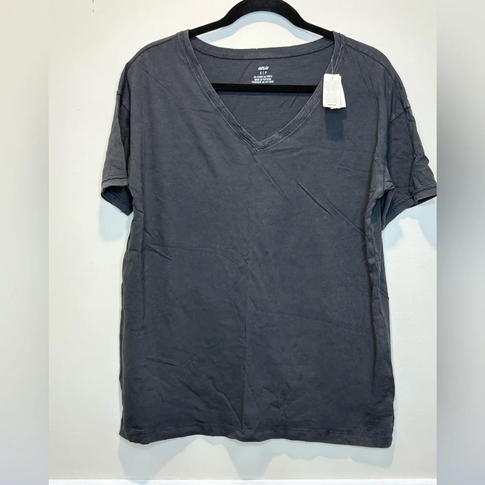 NWT black distressed sun-washed short sleeve tee woman-black